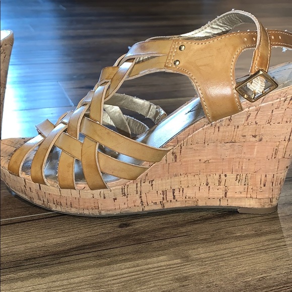 Wedges - Picture 2 of 3